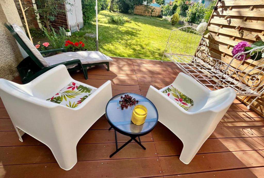 Terrasse -  Les Secrets d'Eden R'Ose