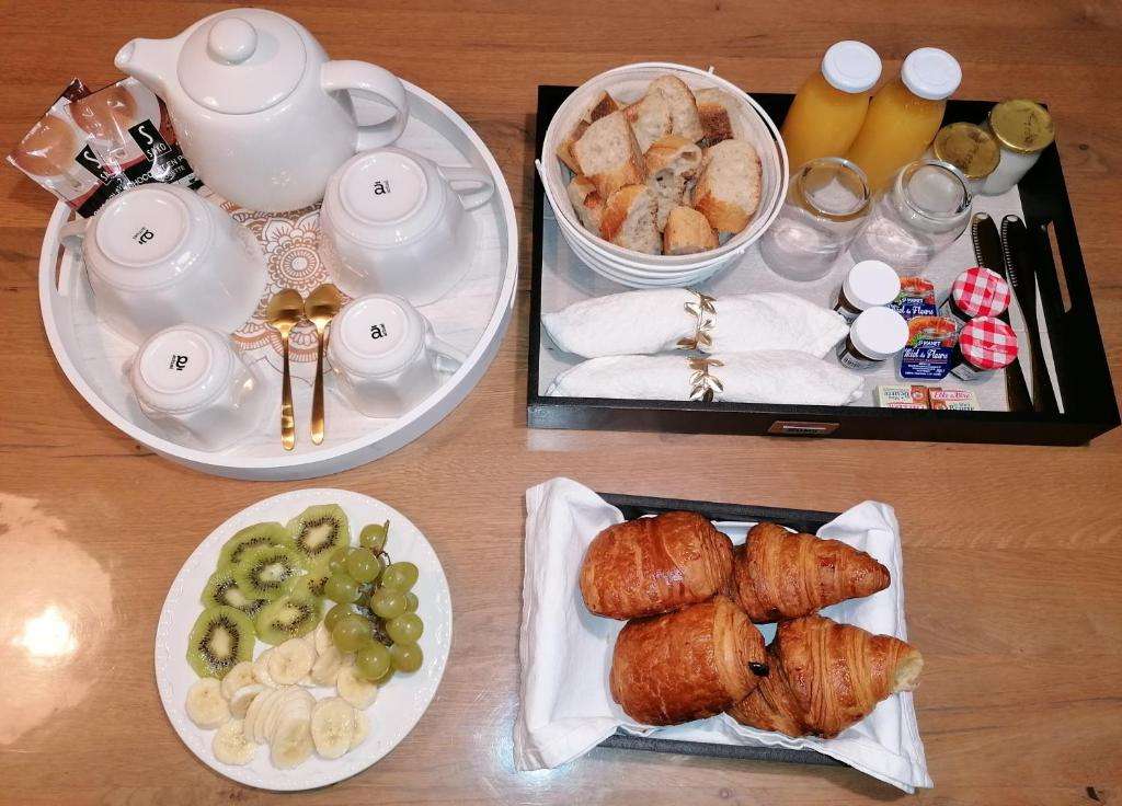 Petit Déjeuner - Élégance et Spa