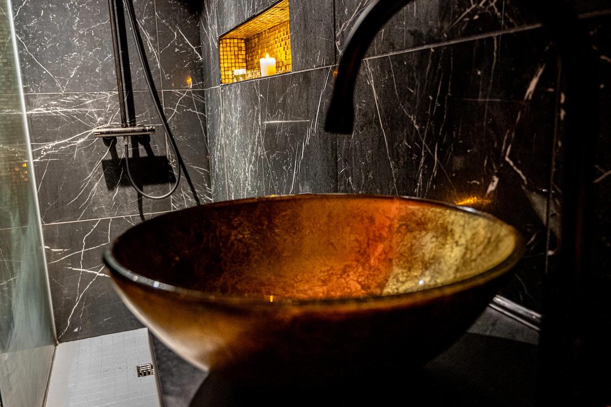 Salle d'eau - Suite Romantique Narbonne