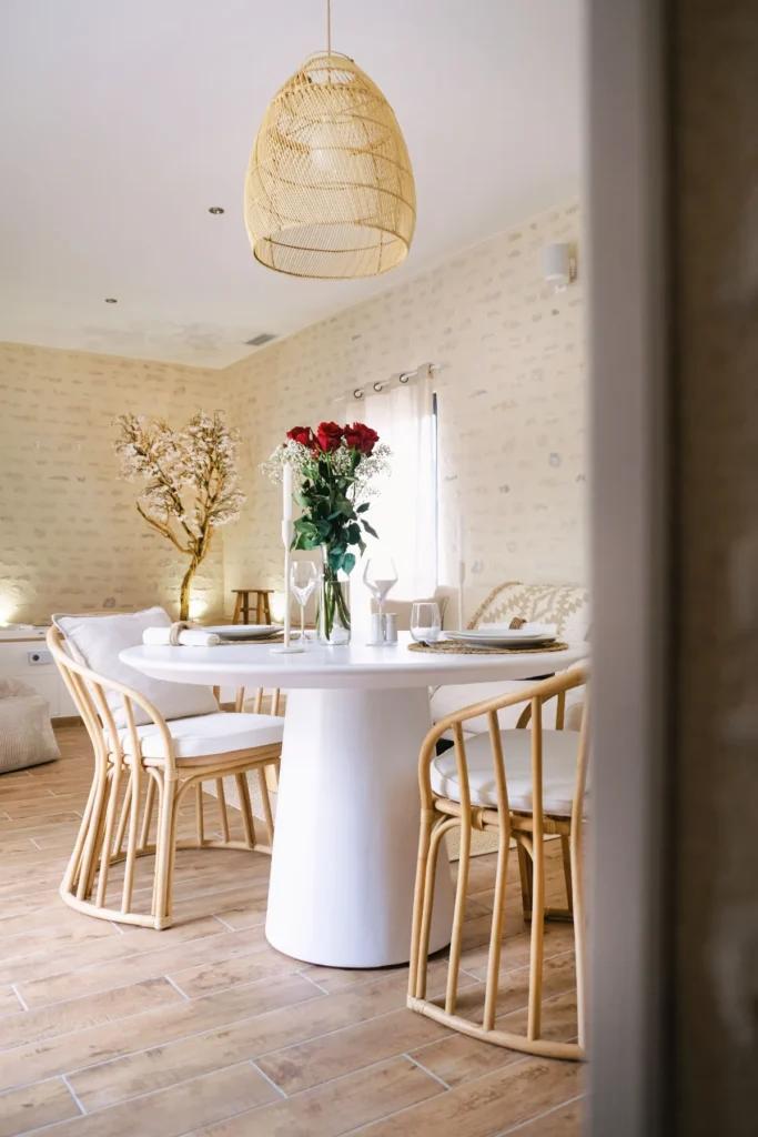 Coin Repas - L'Élégante - L'Orée des Lys