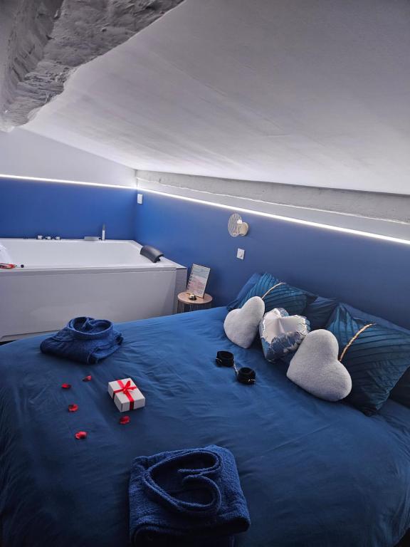 Chambre & Balnéo - Le Palais Secret 66