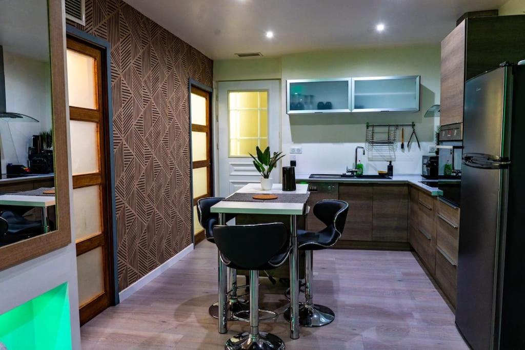 Cuisine - Tropical Jungle Pau