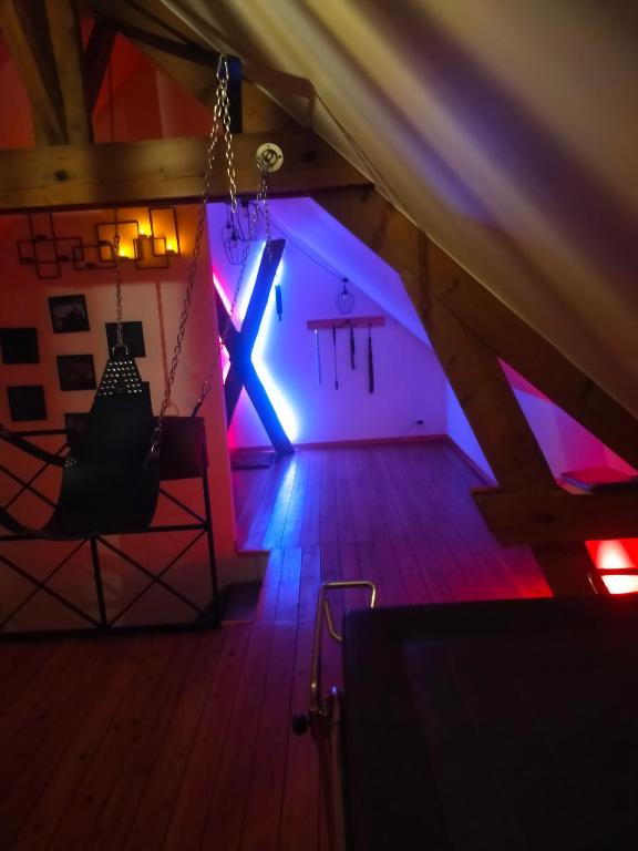 Étage Hot - La Loveroom de l'Artois