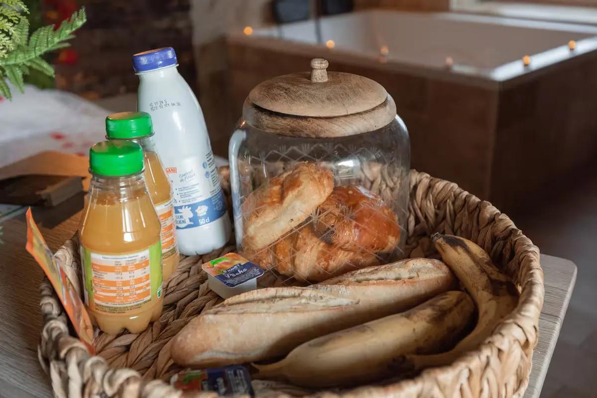 Petit Déjeuner - L'Expérience Love Room Amazonie