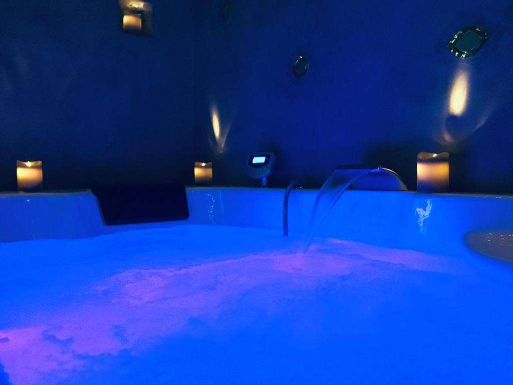 Baignoire Balnéo - La Bergerie - Room 32