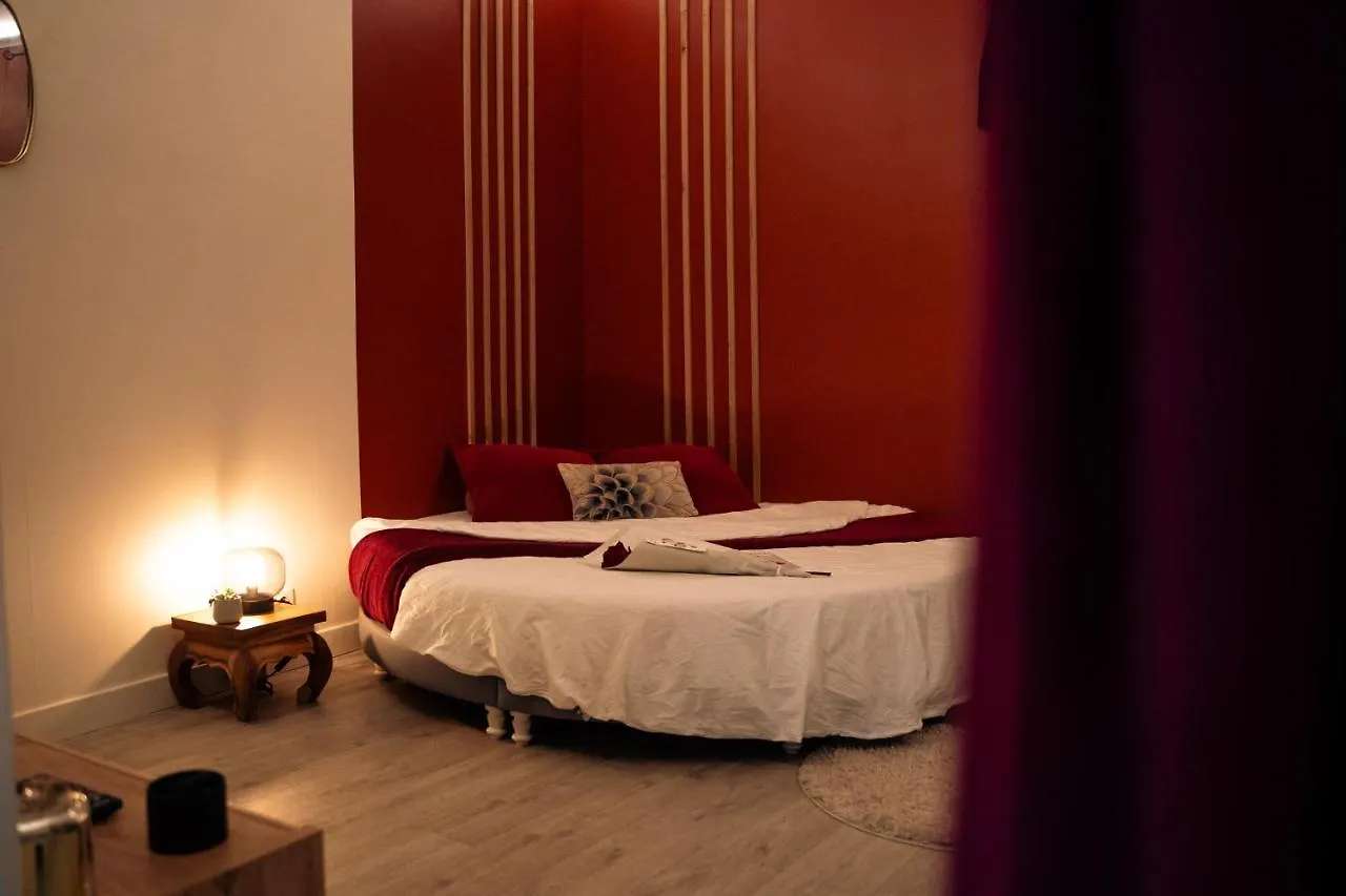 Chambre - The First Lady - Ignite Love Room