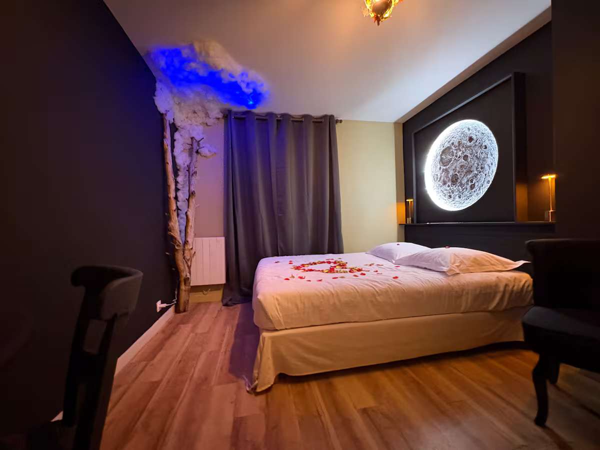 Chambre - Studio Clair de Lune - Votre Expérience Insolite