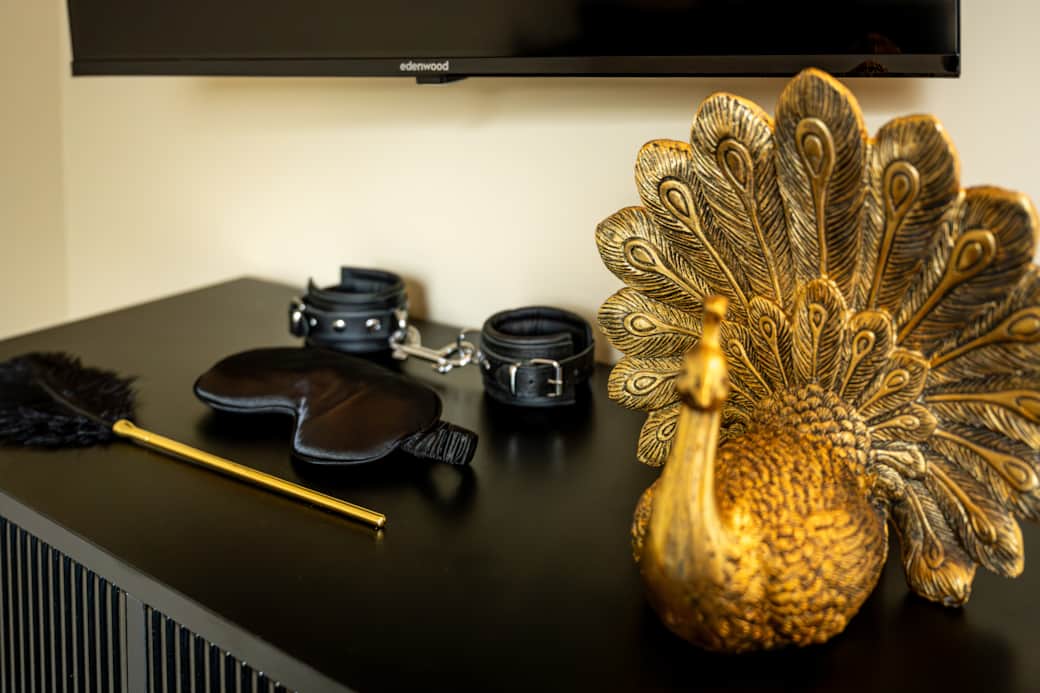 Accessoires coquins -  Love Room -  Les Clefs du Patio