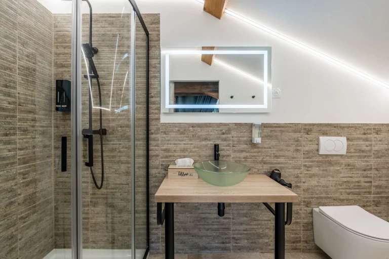 Salle d'eau - Loft Kiss - Espace Evasions