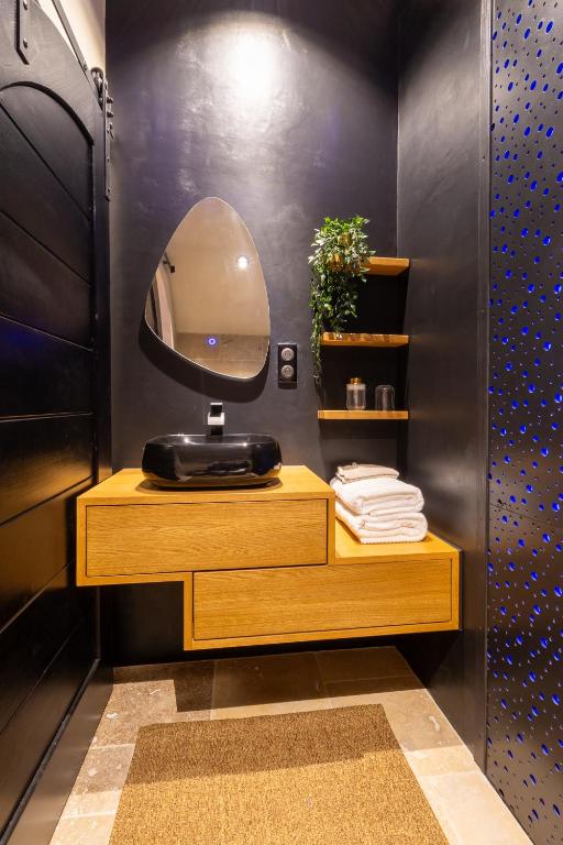 Salle d'eau - Cave Spa Privatif by XELA