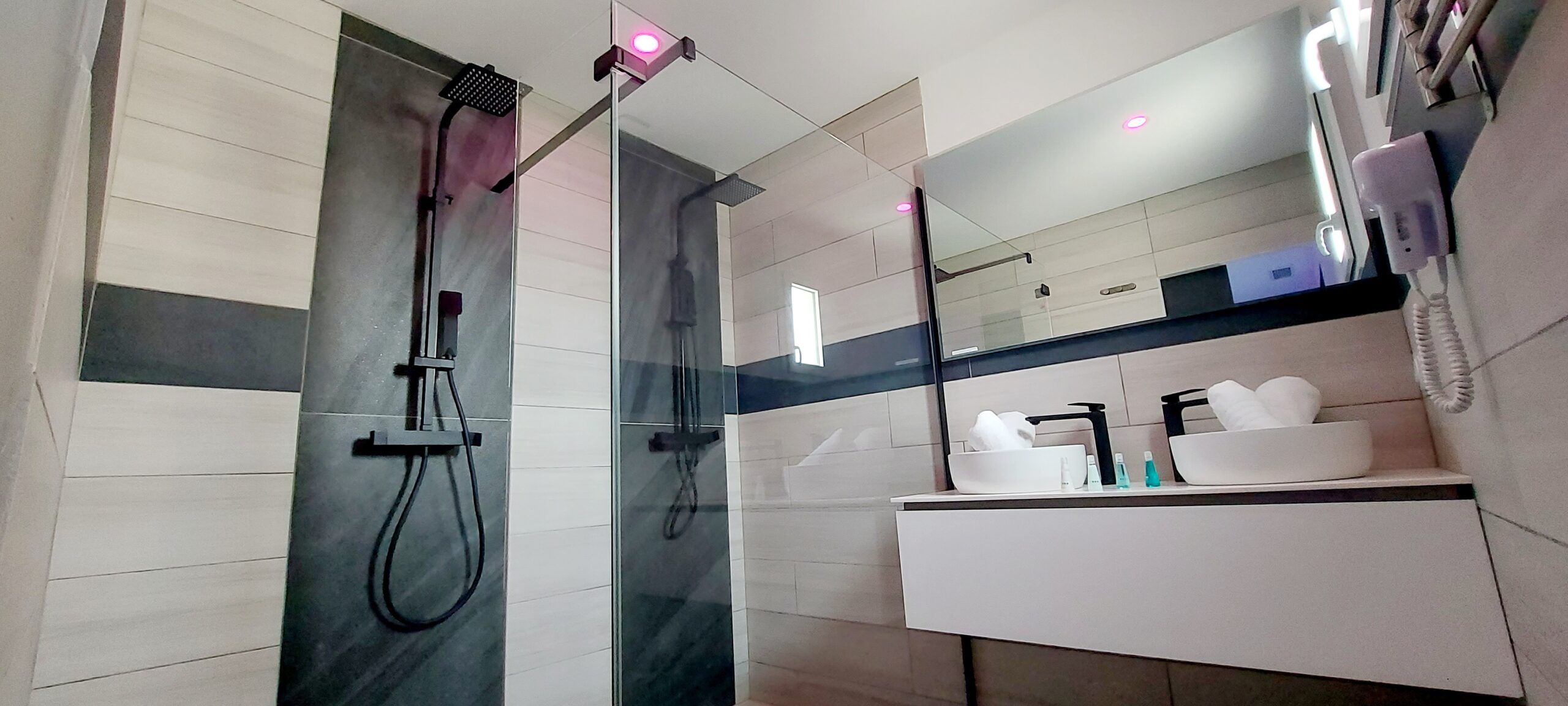 Salle d'eau - La Suite Aphrodite - L'Olympe des Sens