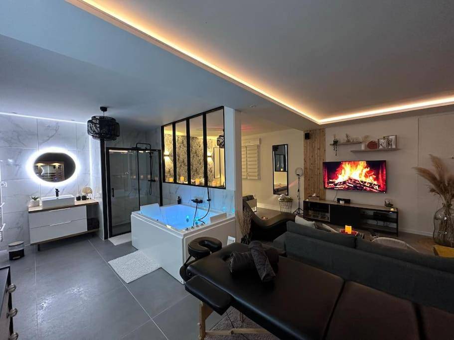 Le Diamant Secret - Love Room