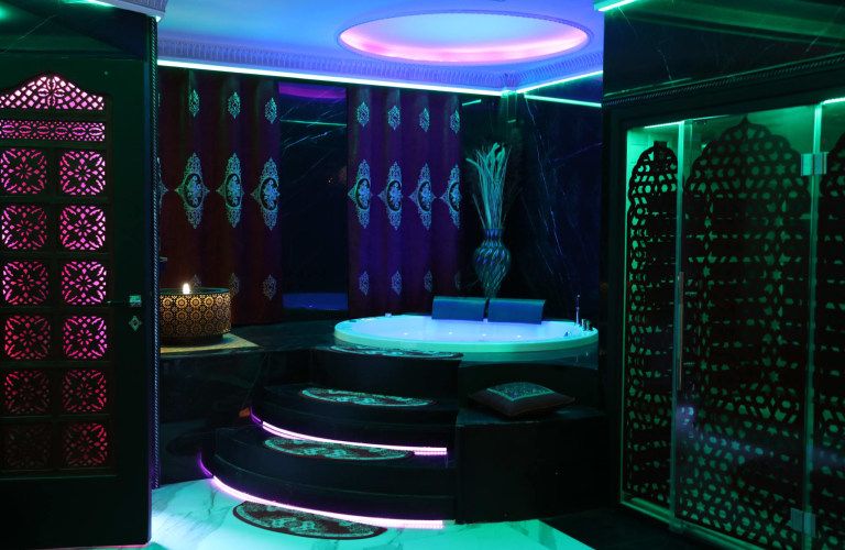 Jacuzzi - Shéhérazade