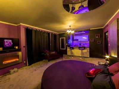 Purple Lovt