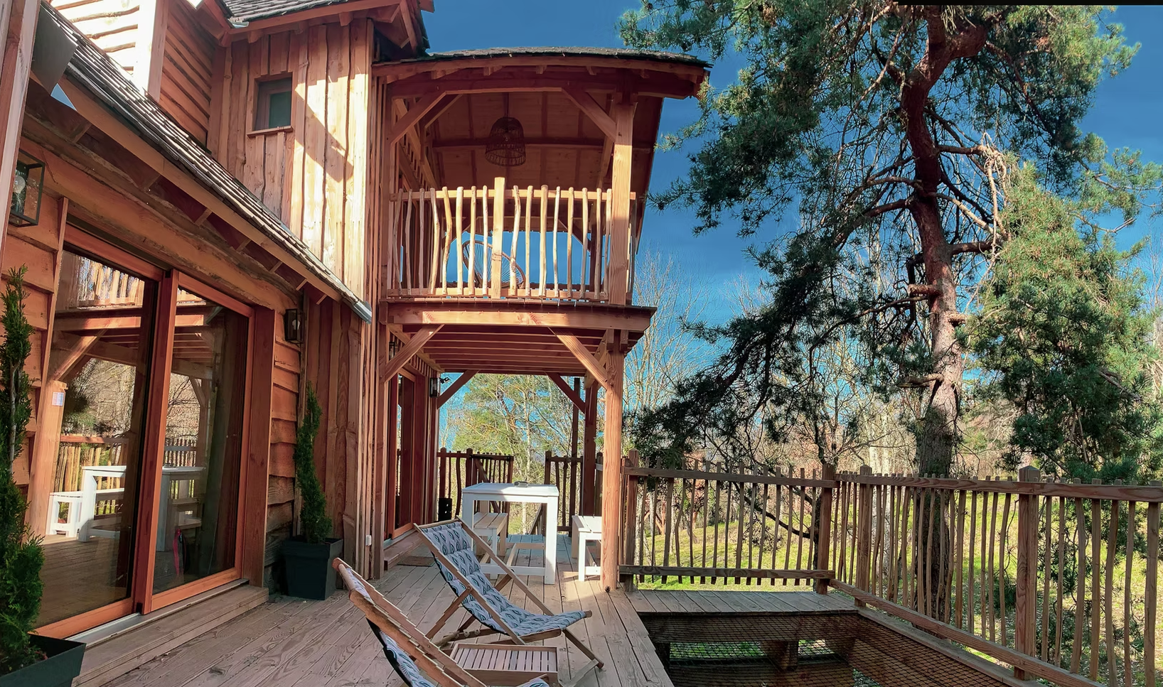 Terrasse - Cabanes Châteaux Peydébé & Spa