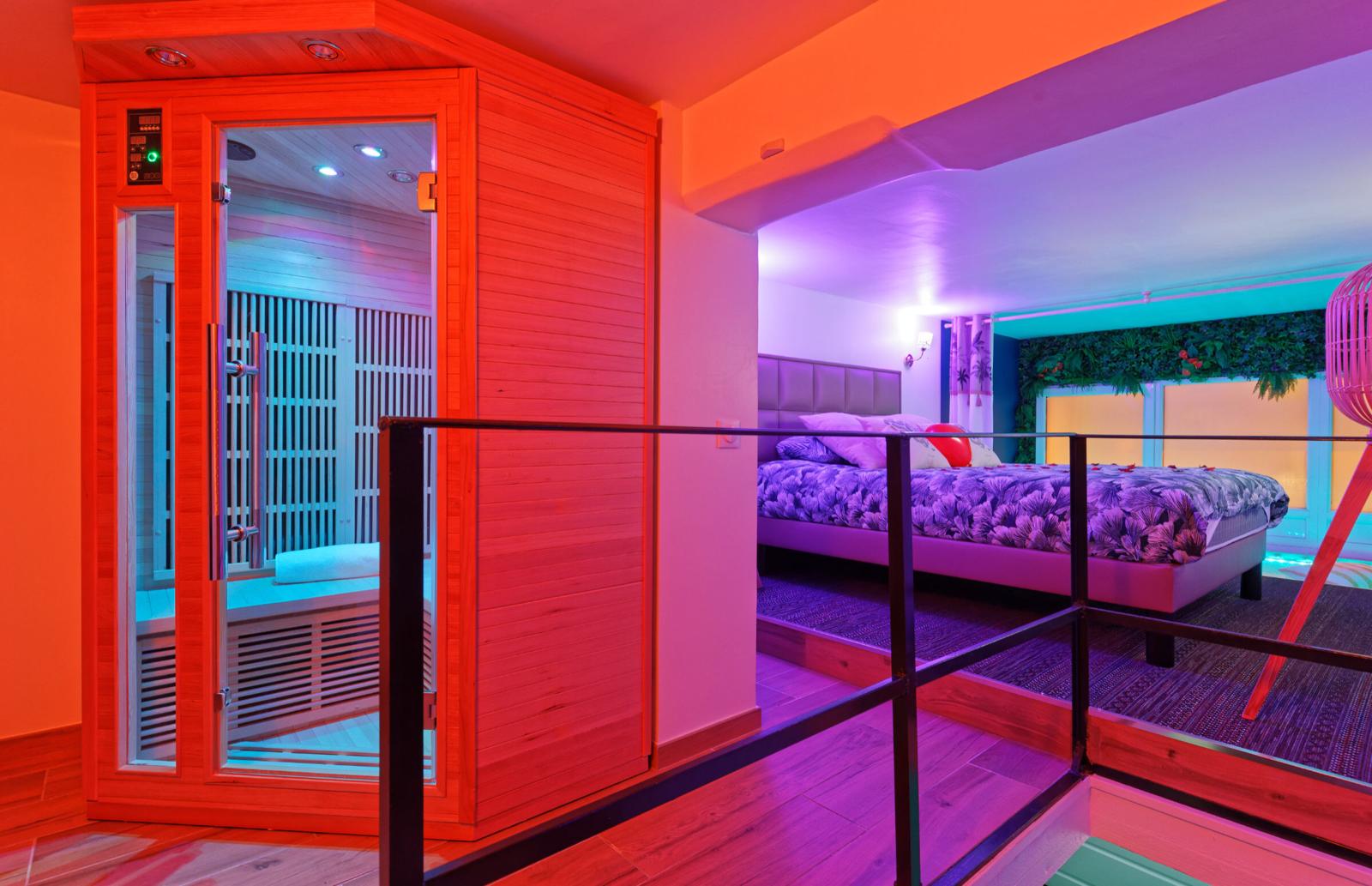 Chambre & Sauna - Suite Tropical - Romance SPA Le Havre