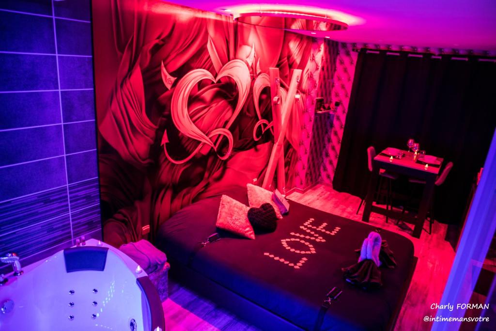 Évasion Charnelle à Chemiré-le-Gaudin - Chambre romantique pour couple