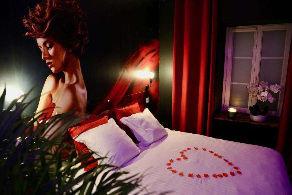 Chambre - Love Room Gold - Les Délices Rooms