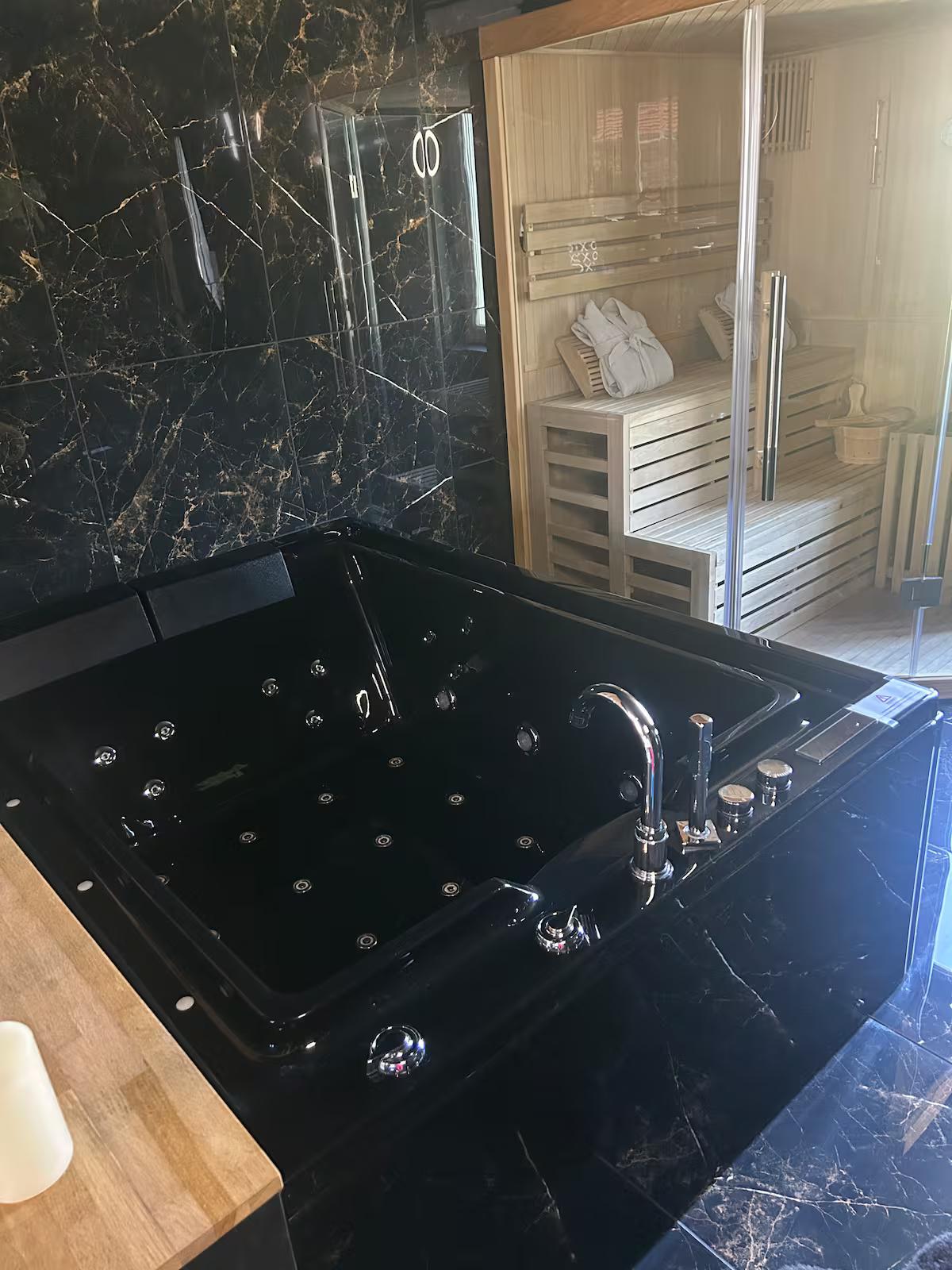 Baignoire Balnéo - Spa Love to Love