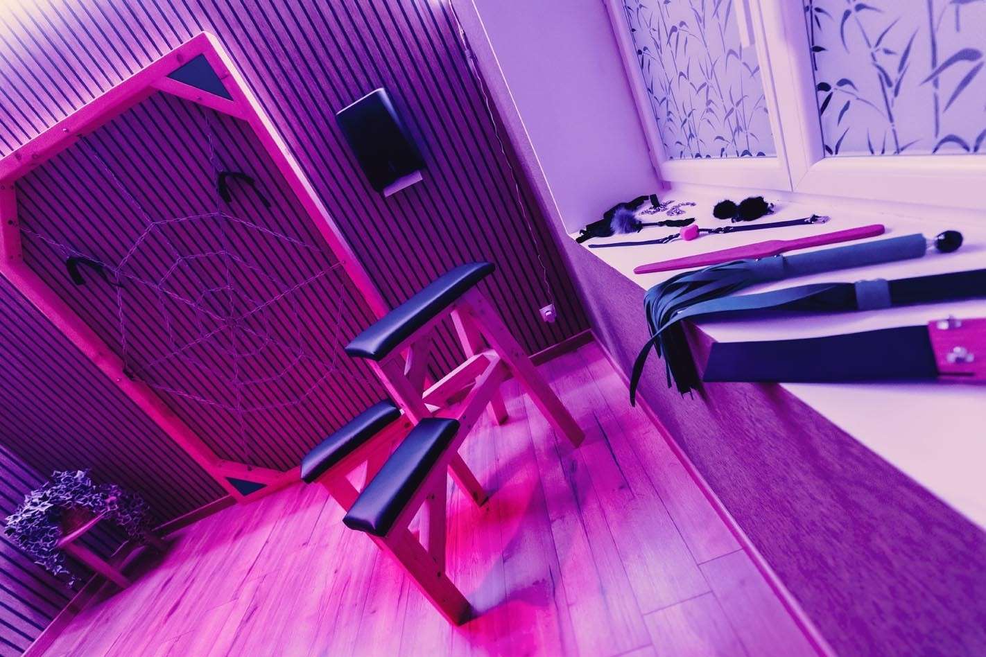 Espace Coquin & Accessoires - L'Écrin Tropical - Les Gîtes de Justine