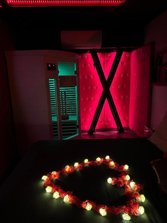 Sauna - Décoration - Croix de Saint André - Sensual Room - Sensual Room & Spa