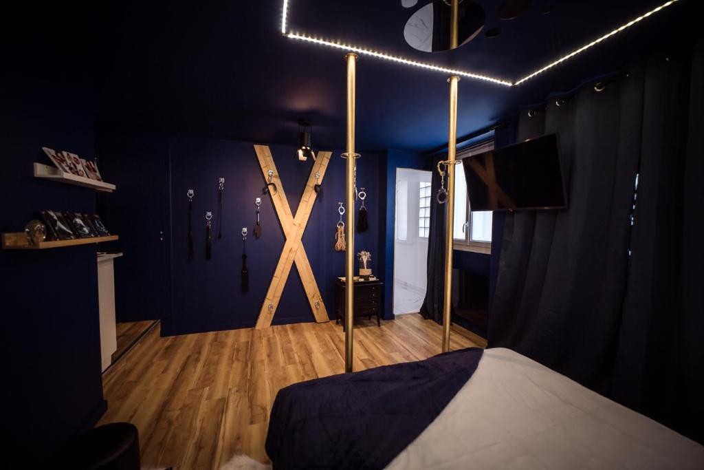 Studio 50 Nuances à Caen - Chambre romantique pour couple