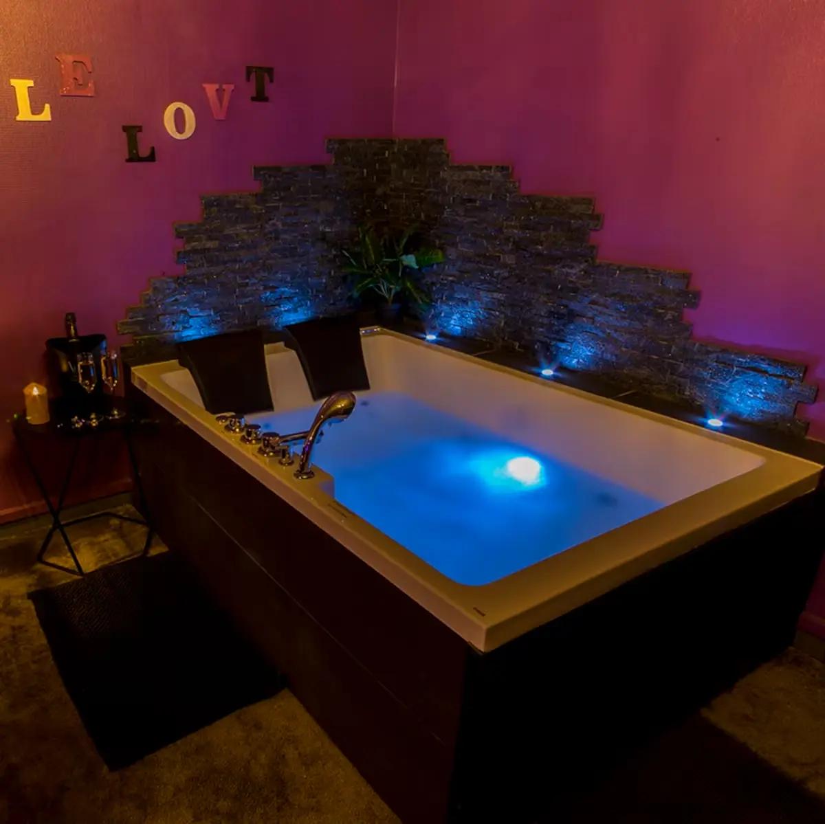 Baignoire Balnéo - Purple Lovt