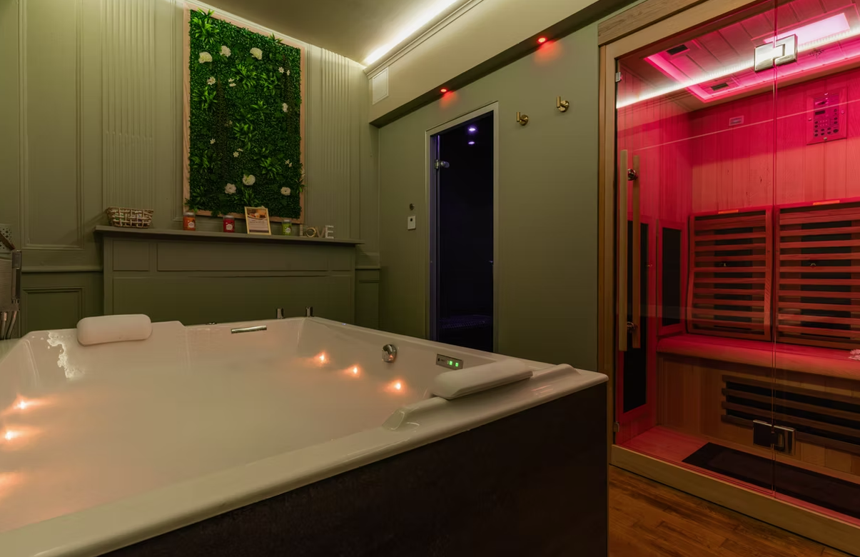 Jacuzzi & Sauna - Le Love Castel