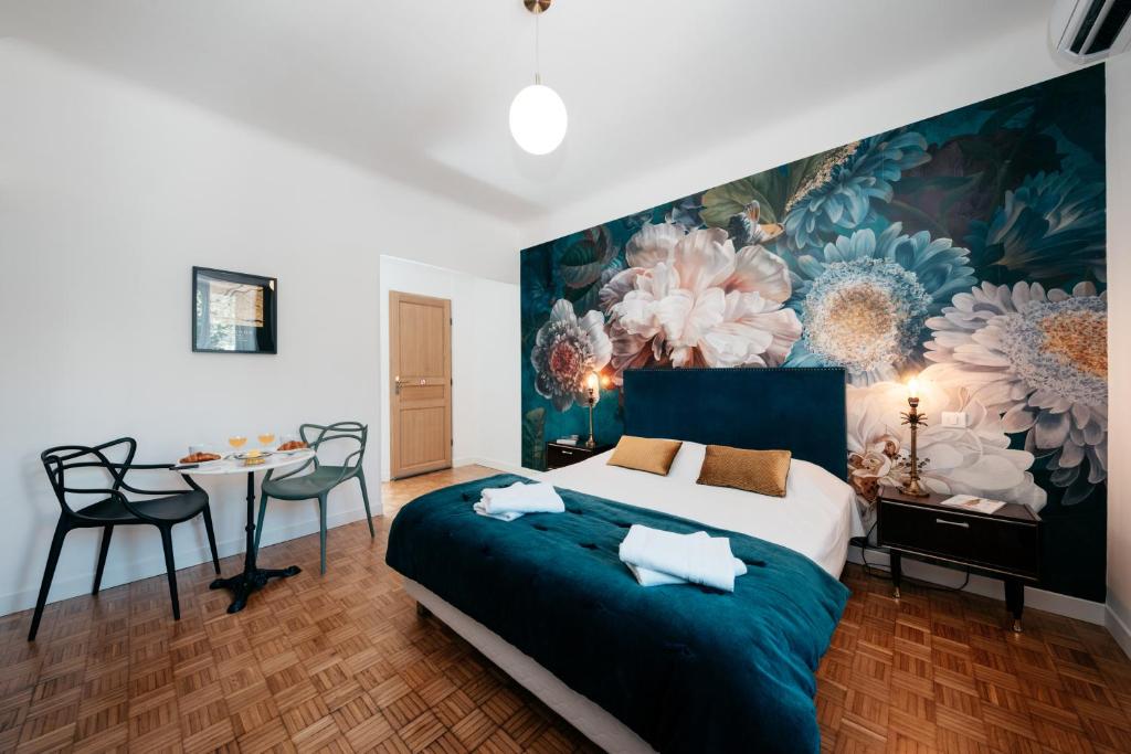 La Suite 26 à Avignon - Chambre romantique pour couple