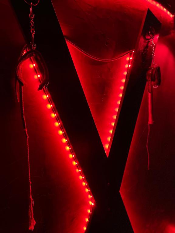 Croix de Saint André - Secret Room - Love Room L'Osmose