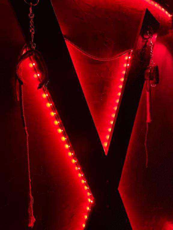 Croix de Saint André - Secret Room - Love Room L'Osmose