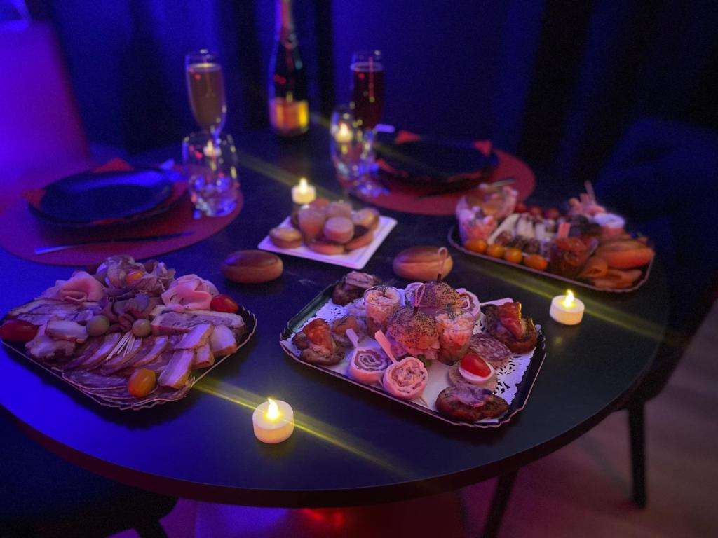 Repas en Amoureux - Lov'Appart Bonnétable