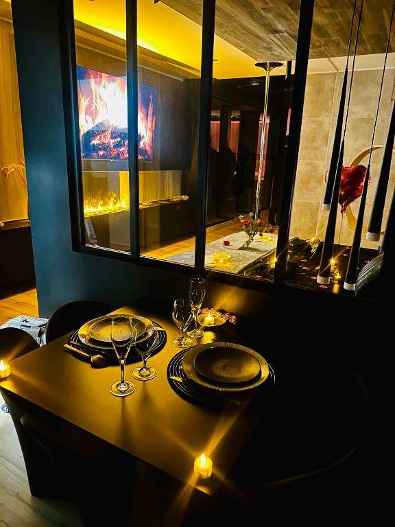 Coin Repas - Les Secrets Rooms Bonneval