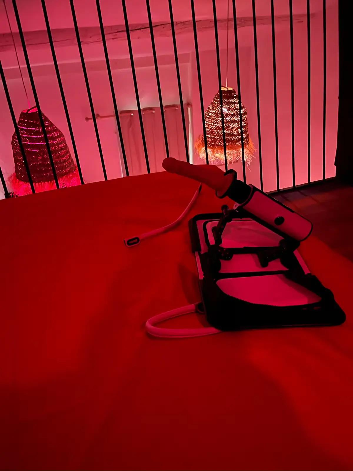 Fuck Machine - La Polissonne - Love Room