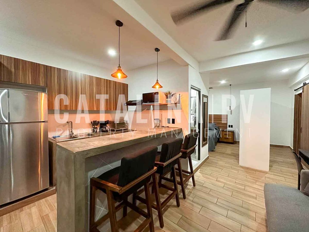 Estudio Zona Romántica Naranjo (D)