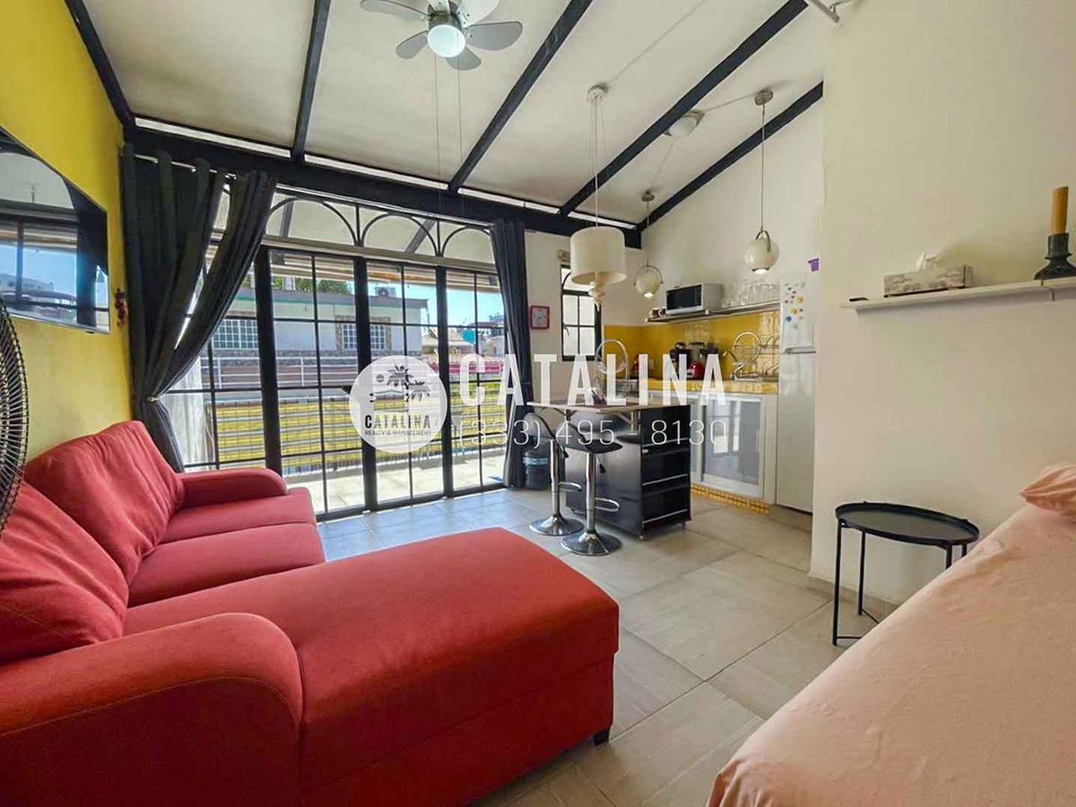 Estudio Zona Romántica Naranjo (F)