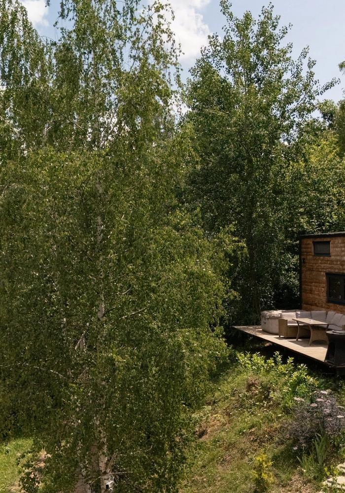 Aerial view of Hypo Aerial view of the Hypo tiny house in the Apuseni Mountains, Coniferis Retreat
