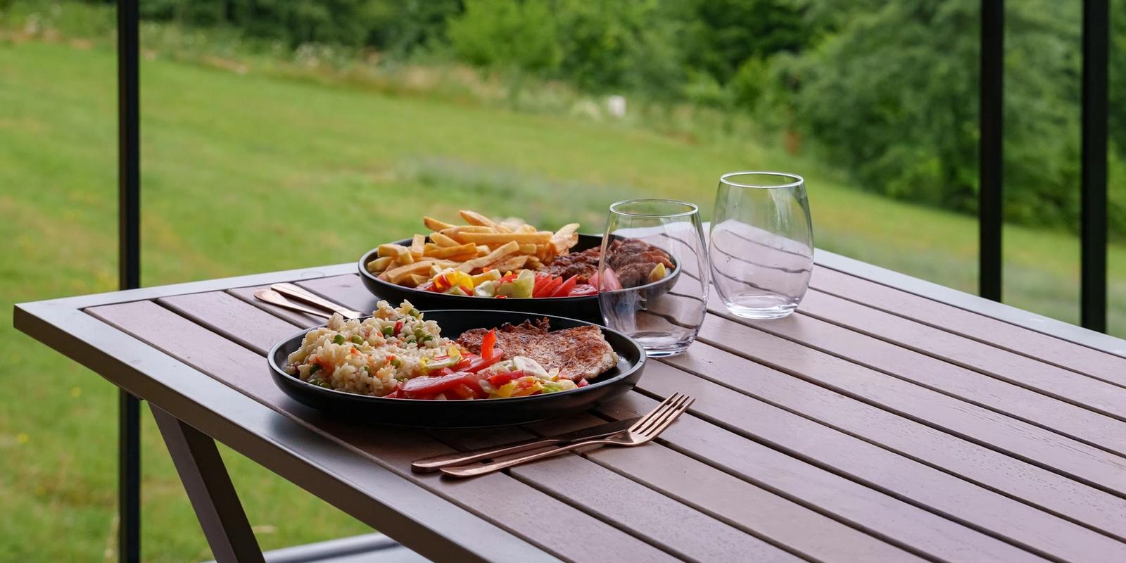 Menu & Local Produce