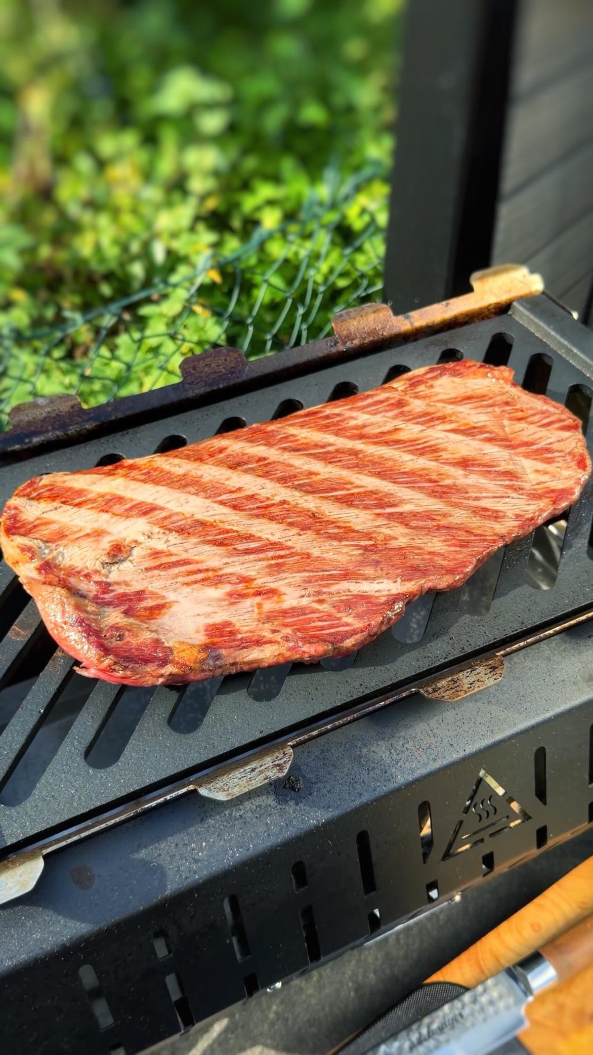 Flank Steak auf dem Plug n' Play
