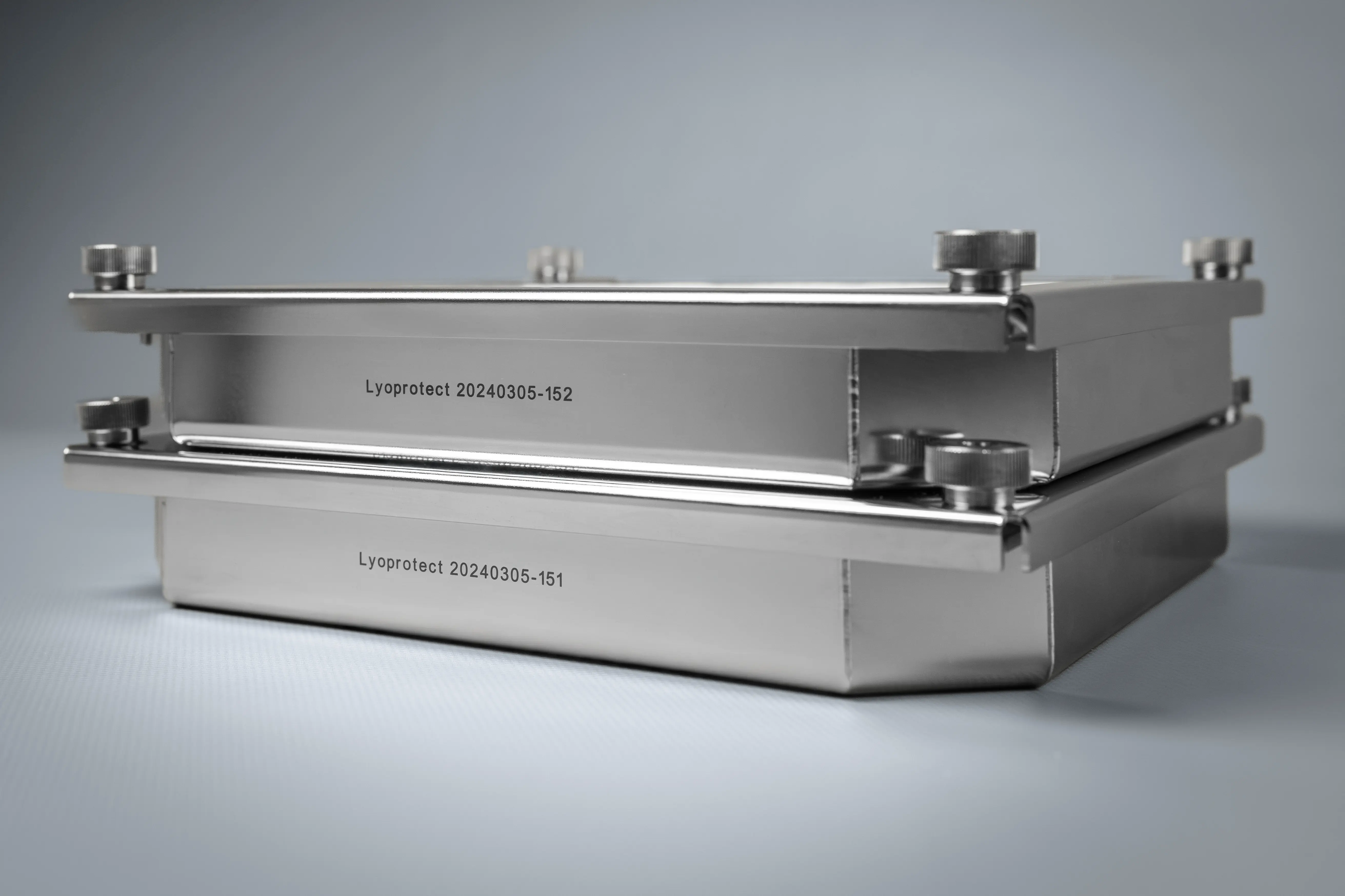 Quick-Fastening Steel Trays for Lyophilization | Teclen