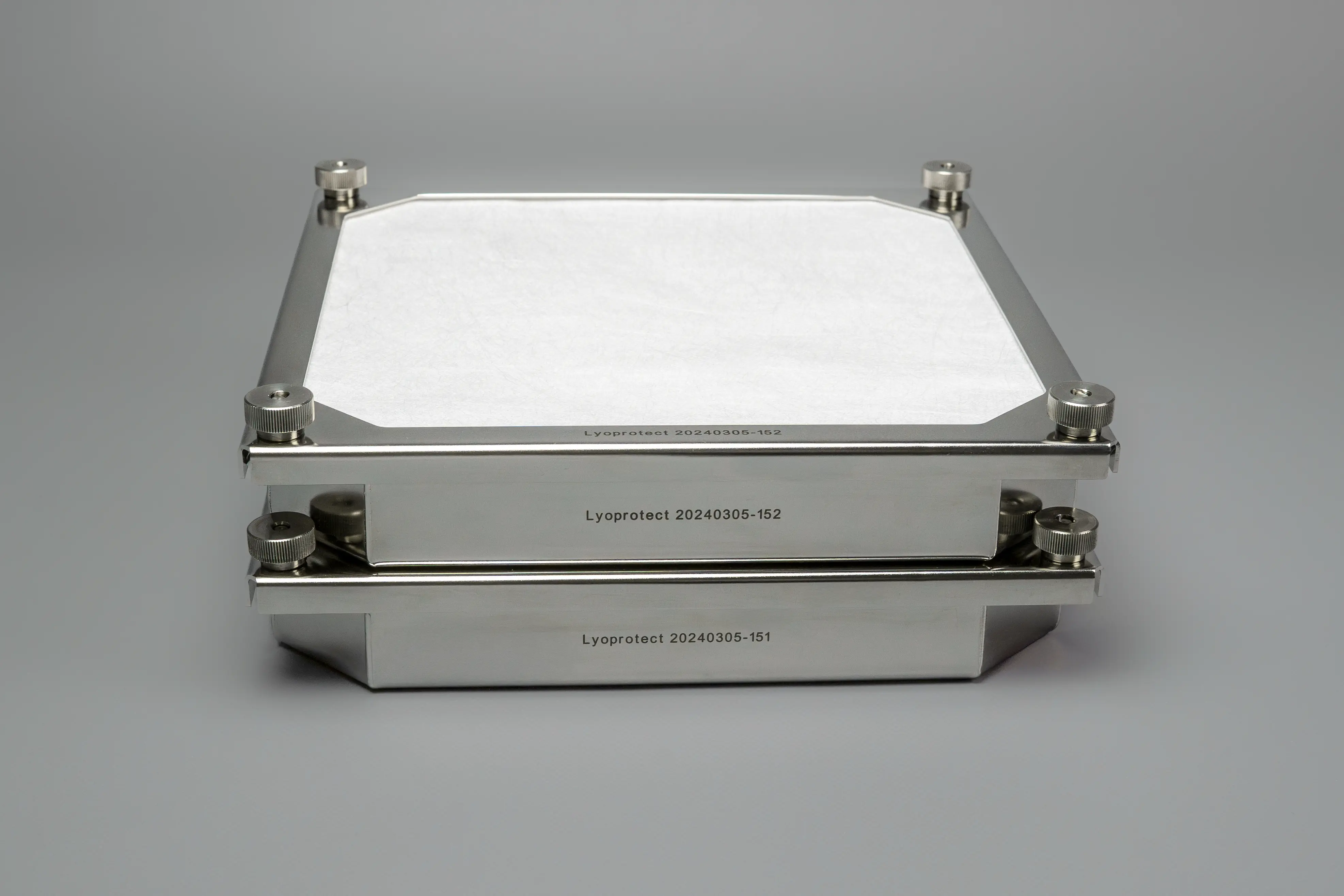 Quick-Fastening Steel Trays for Lyophilization | Teclen