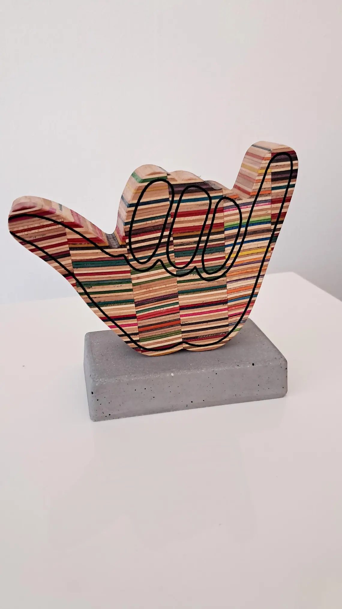 Hang Loose Hands patterned variation