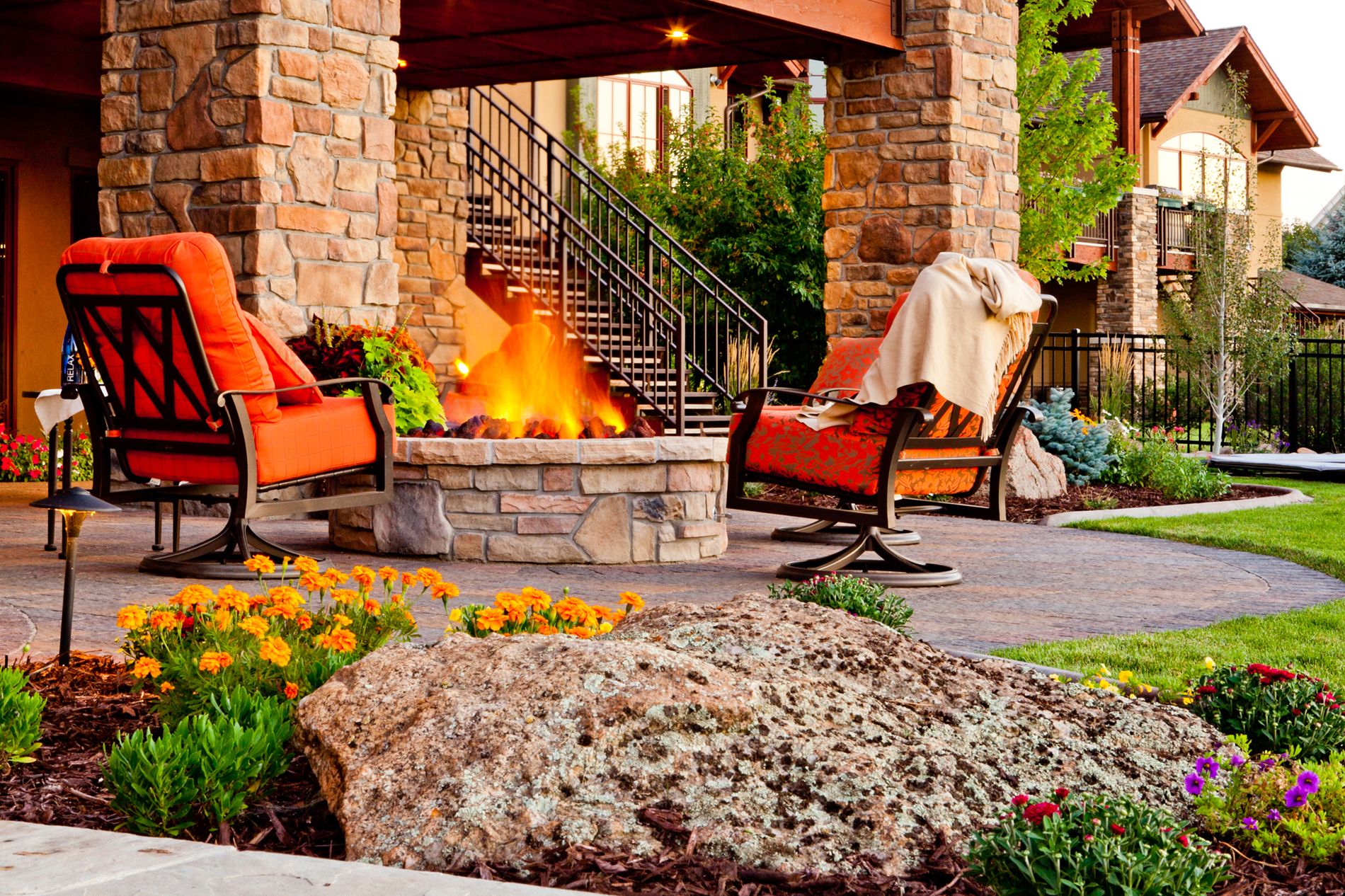 Fire Pit and Paver Patio