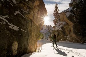 landscape-wilderness-person-mountain-snow-winter-exercise
