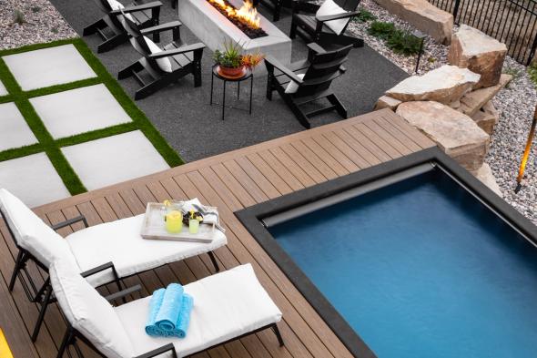 fire-feature-swimming-pool-outdoor-patio-deck