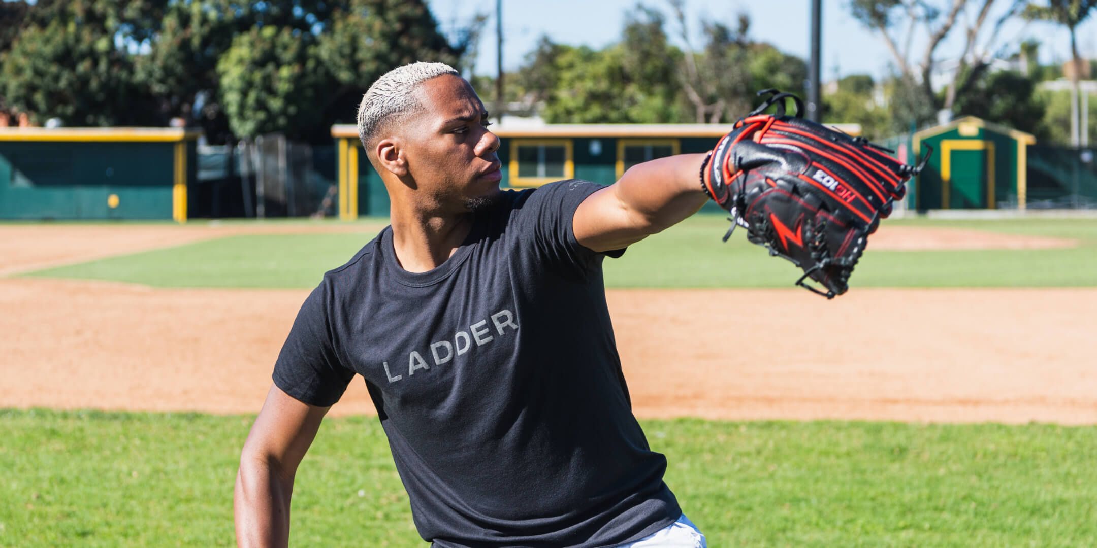 Hunter Greene Machine's Masterful Pitching Performance Finally Earns Him  First Win Of 2023