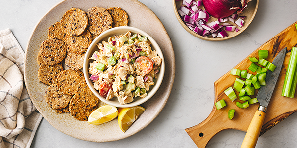 tuna salad with crackers | high protein salad