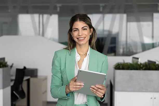 What is Lead Velocity Rate (LVR) and Why It Outperforms Sales Goals?