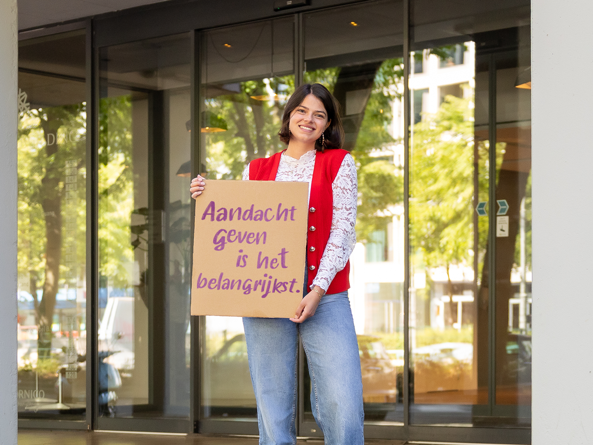 Foto van Marsha - vrijwilligster Vervolghulp buiten