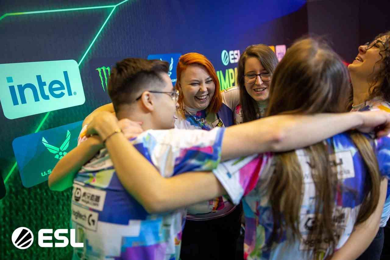 Picture of NAVI Javelins at an event. Credit: ESL